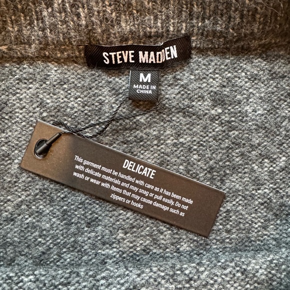 Steve Madden Charcoal Gray Knit Vest & Skirt Set | Size M | - Picture 5 of 7